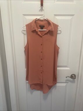 Rachel Zoe Sleeveless high low Button-Front Blouse in Coral